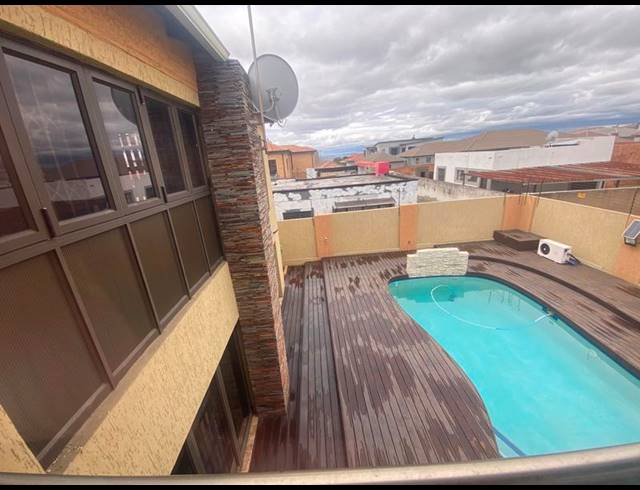 4 BEDROOM HOUSE FOR SALE IN AERORAND